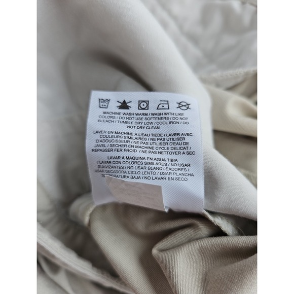 Nike Golf Shorts Womens 12 Beige Khaki Fit Dry Chino Performance Walking Casual - Picture 6 of 7